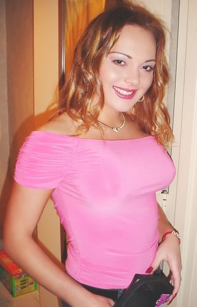 Живу в Москве и предлагаю широкий выбор услуг, от незабываемых эротических массажей до экстремального BDSM. У меня множество талантов и умений, которые помогут тебе расслабиться и насладиться моментом. Мои клиенты говорят, что я красивая, страстная и полна энергии. У меня есть отличные отзывы, фото и возможность провести время как в моем уютном апартаменте, так и у тебя или в отеле. Доверься моим ласкам и окунись в мир истинного наслаждения! 💋💫 22185, 25 лет